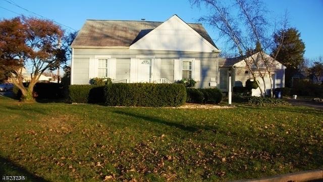 15 Ruth Pl