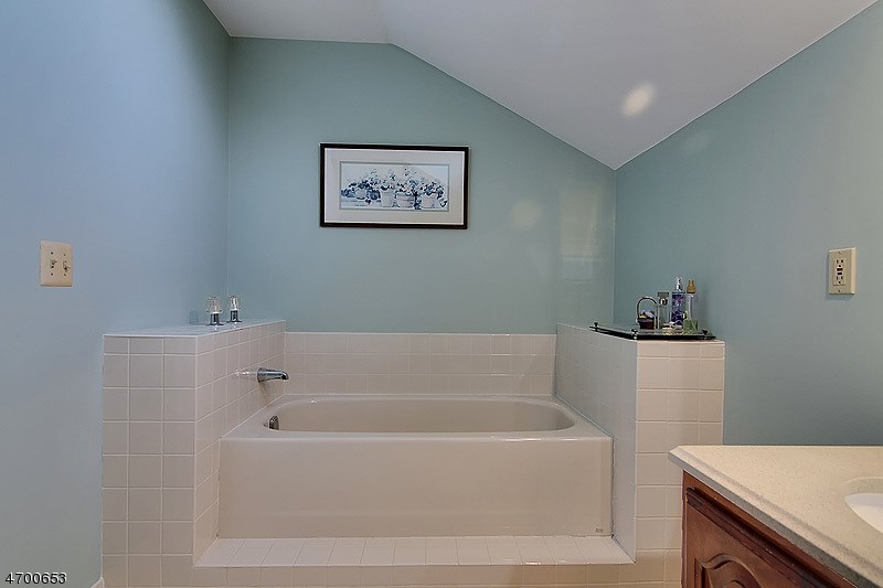 33 Wesley Rd