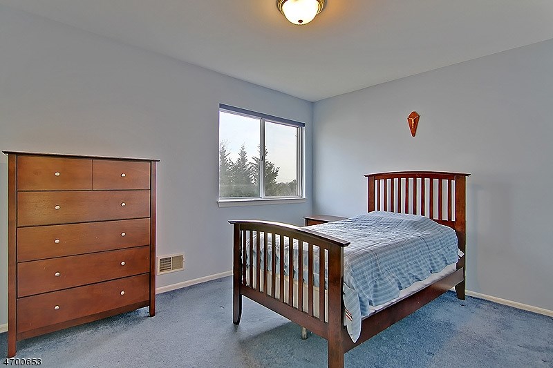 33 Wesley Rd
