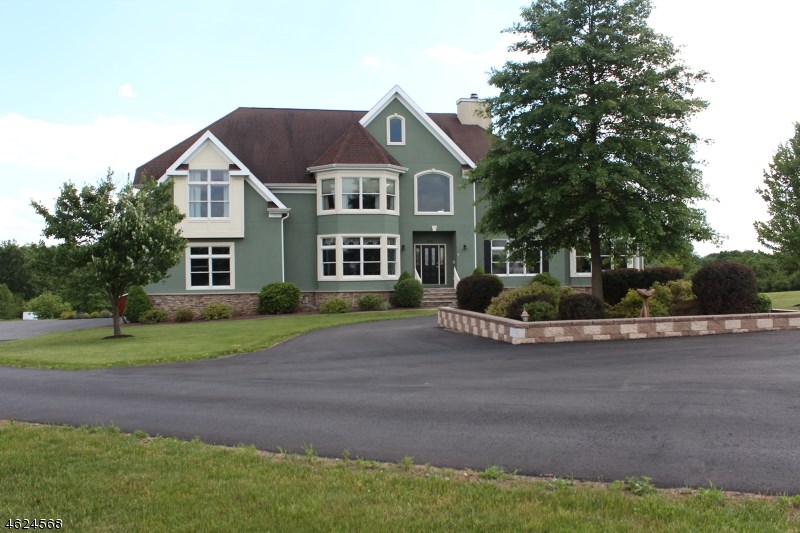 For Sale: 819 Clawson Ave Hillsborough, NJ 08844