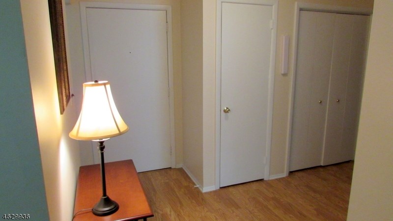 899- B2 Merritt Dr Hillsborough, NJ 08844