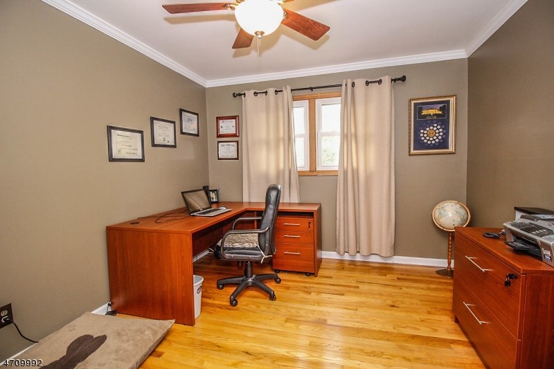506 Watchung Rd