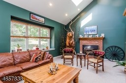 169 Rick Rd