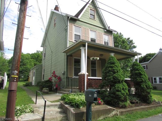827 Dewey Ave