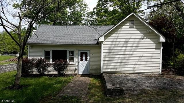 827 Dewey Ave