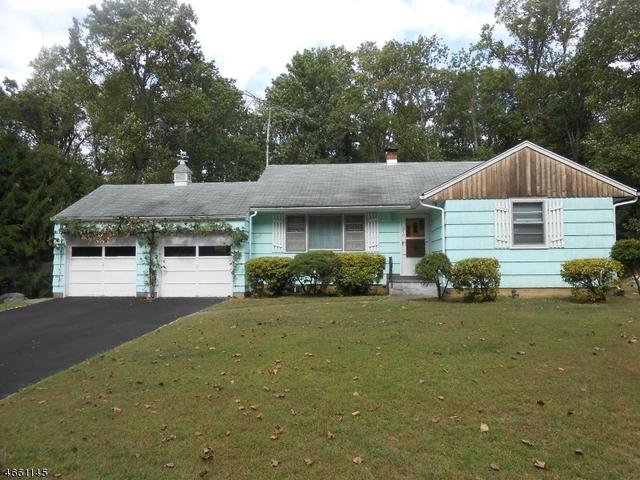 546 Ellis Rd