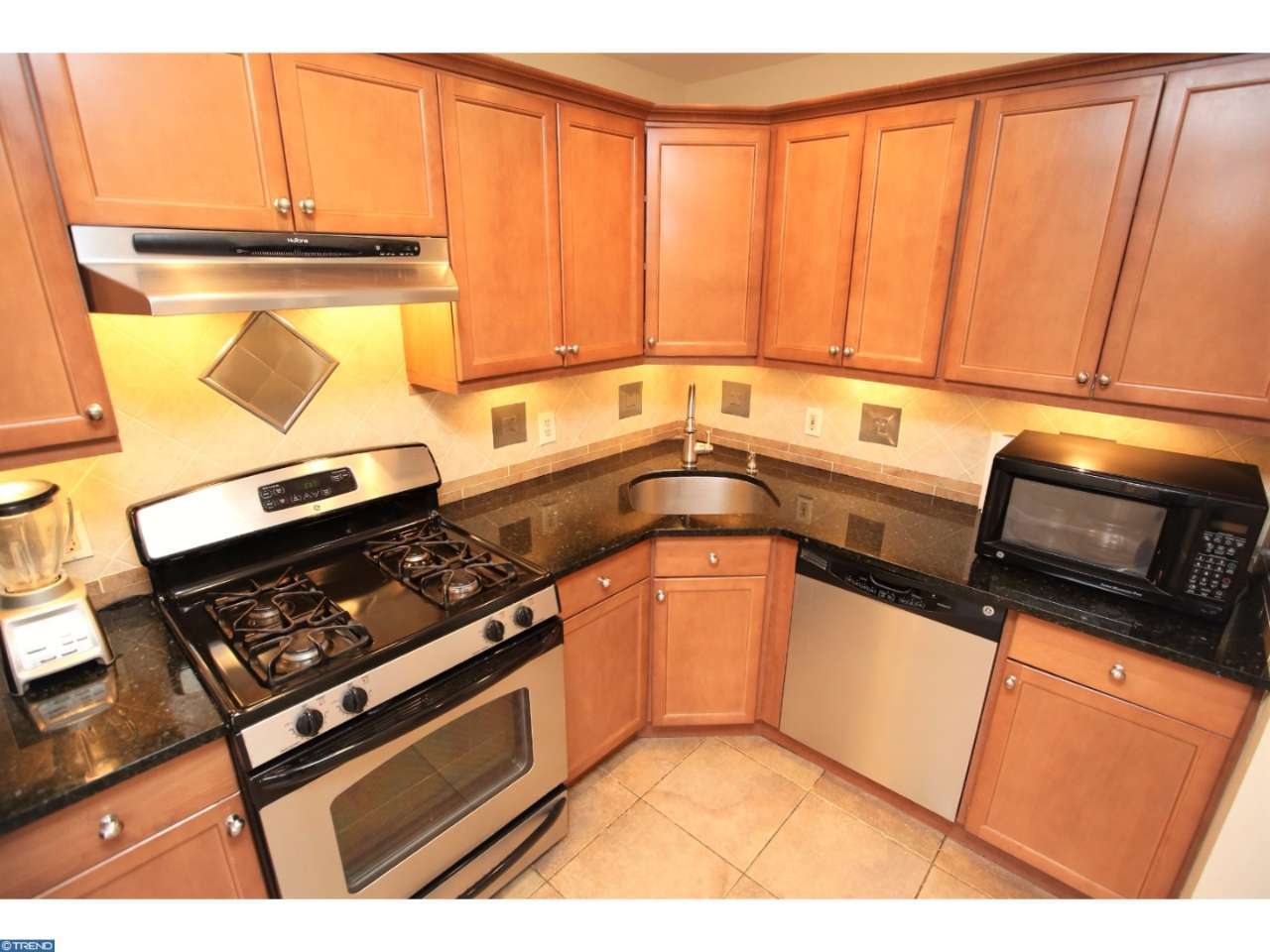 226 Hidden Woods Ct