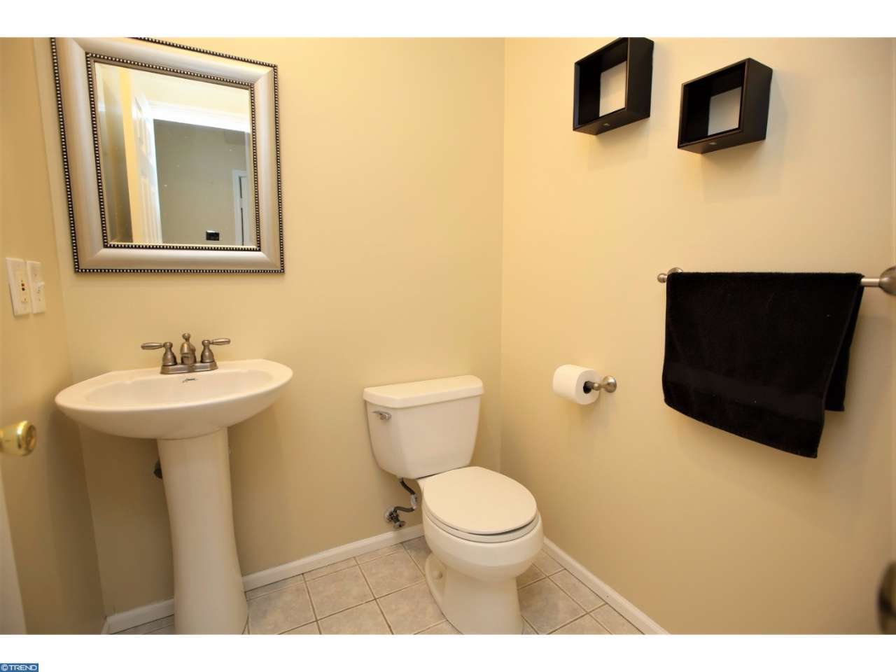 226 Hidden Woods Ct