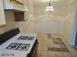 36 Lackland Ave