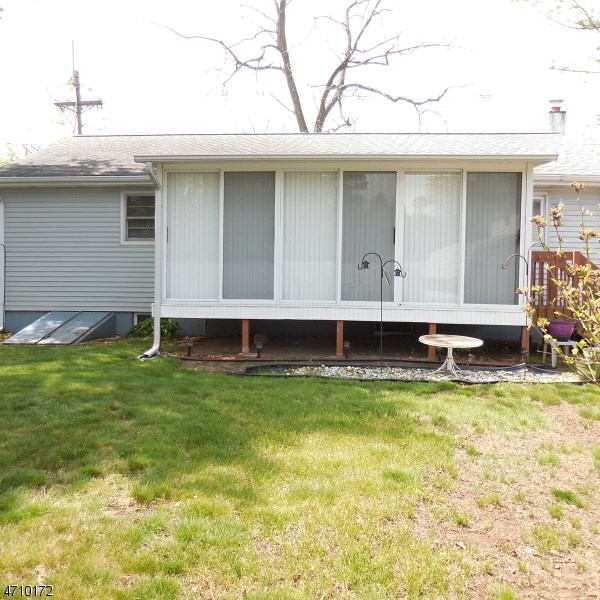 324 Pulaski St