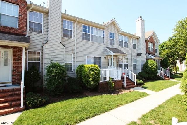 36 Lackland Ave #36