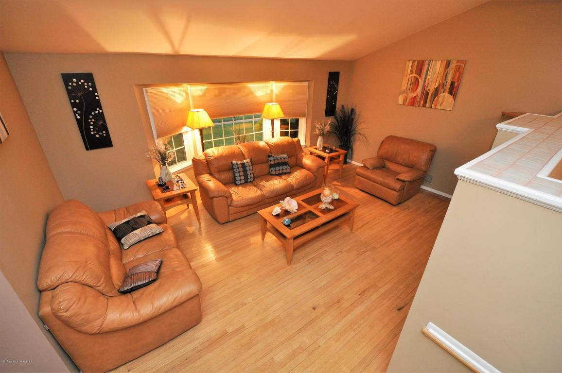 23 Arvin Rd