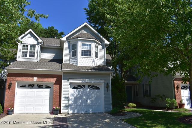140 Dawn Ct