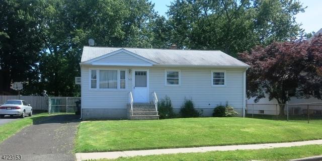 17 Hanson Ave