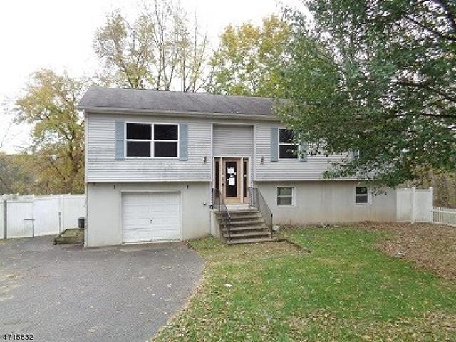 320 Liberty Blvd