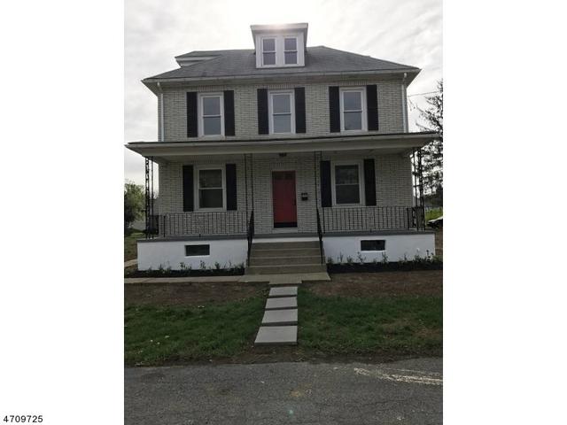 721 Lee Ave