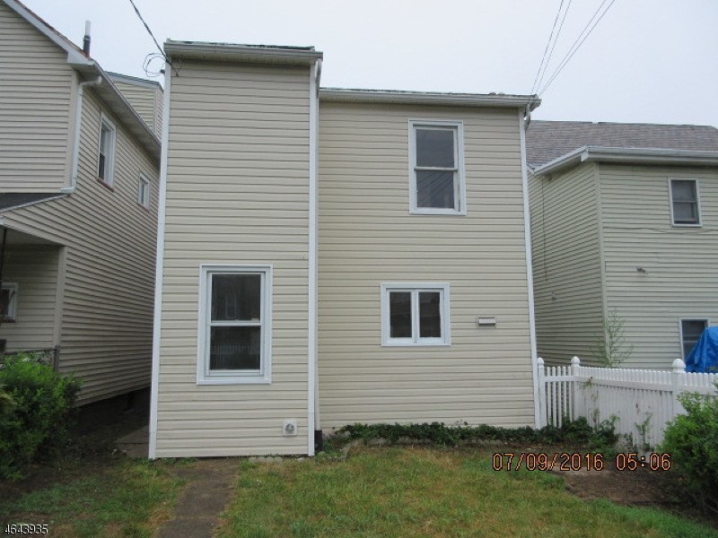 106 Summit Ave