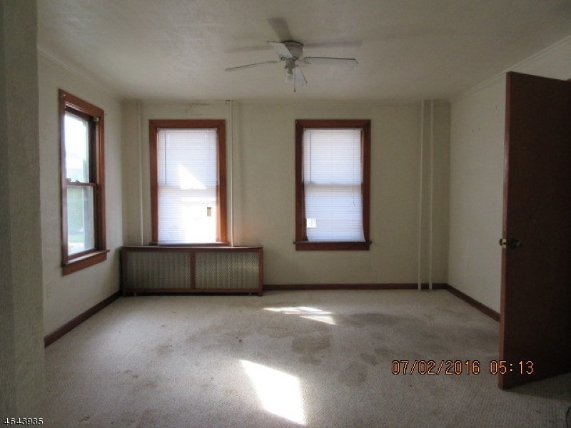 106 Summit Ave
