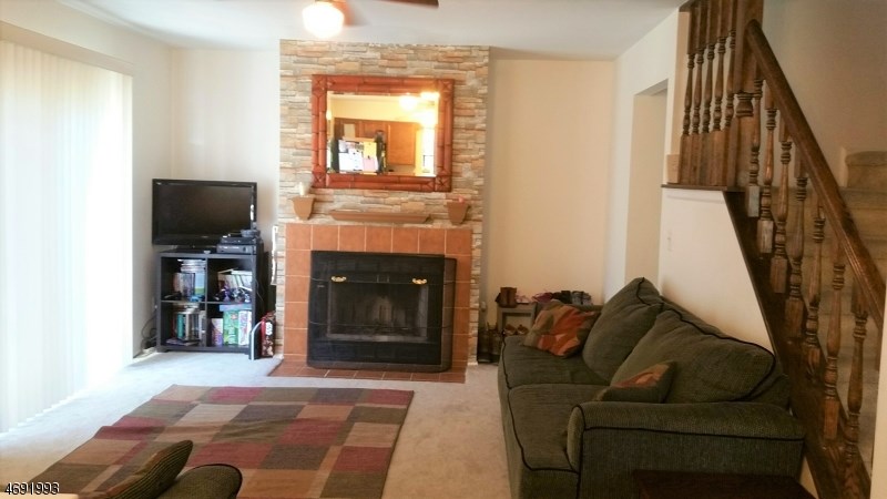 8 Mariano Ct