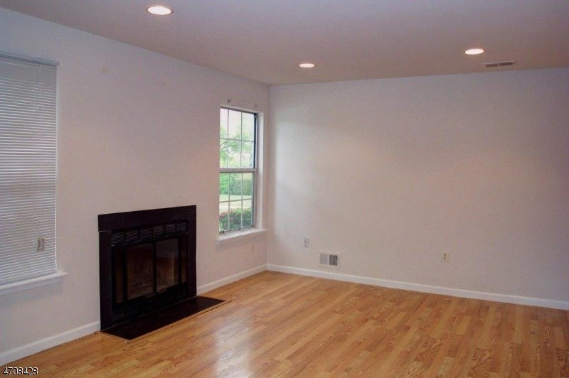 92 Winchester Way