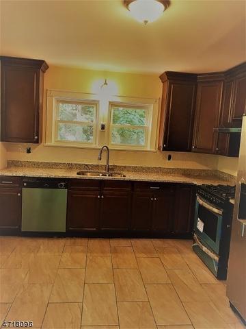 6 Russett Rd