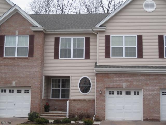 1002 Fir Ct