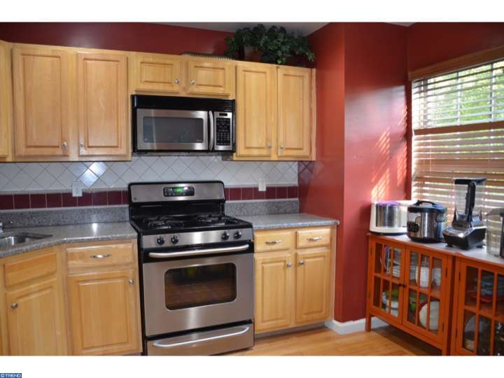 For Sale: 1 Edith Dr Somerset, NJ 08873
