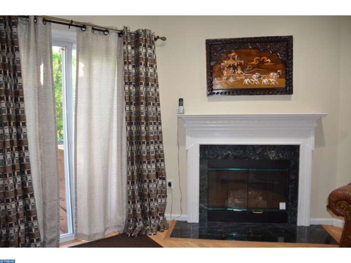 For Sale: 1 Edith Dr Somerset, NJ 08873