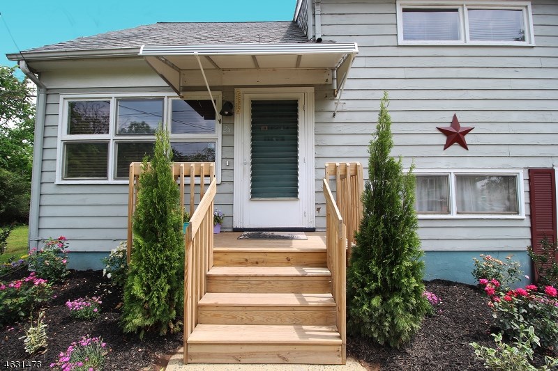 For Sale: 25 High St Somerset, NJ 08873