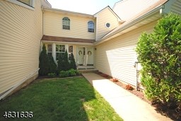 For Sale: 8 Watchung Trl Somerville, NJ 08876