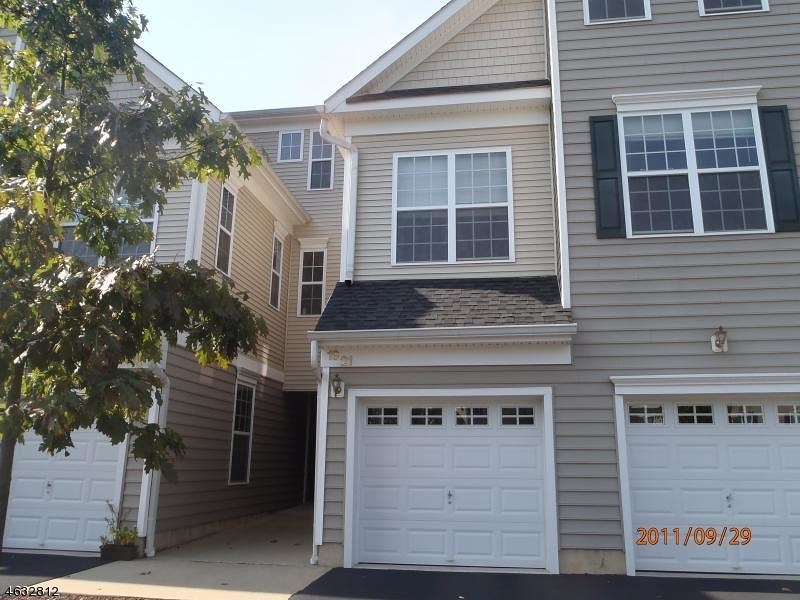 For Sale: 19 Liberty Way South Bound Brook, NJ 08880