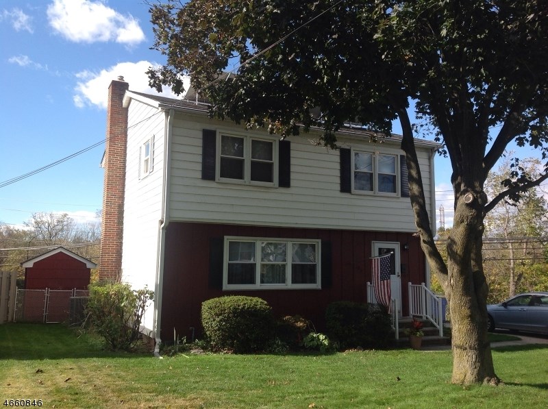 108 Howard Ave