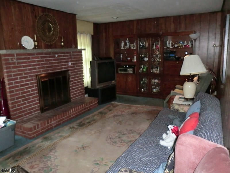 34 Ebersohl Cir
