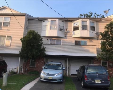 72 W Church St
