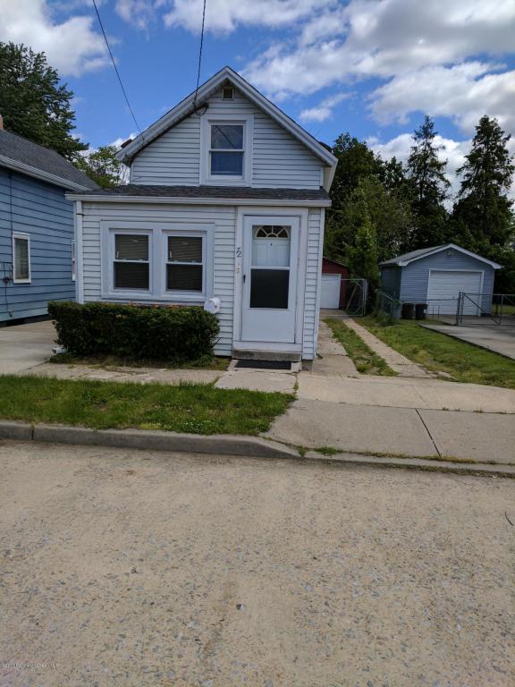 72 W Church St