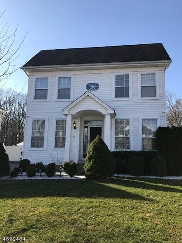 960 Schweitzer Pl