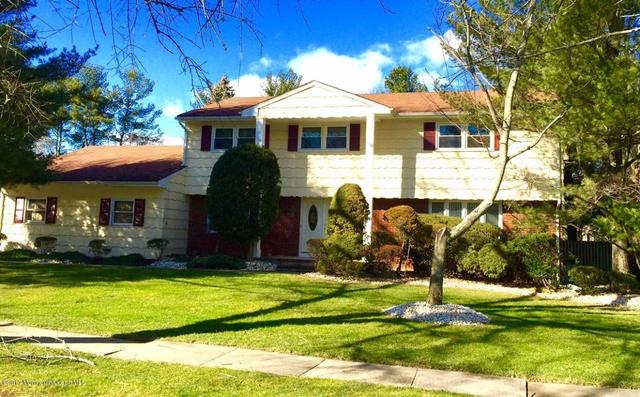 960 Schweitzer Pl
