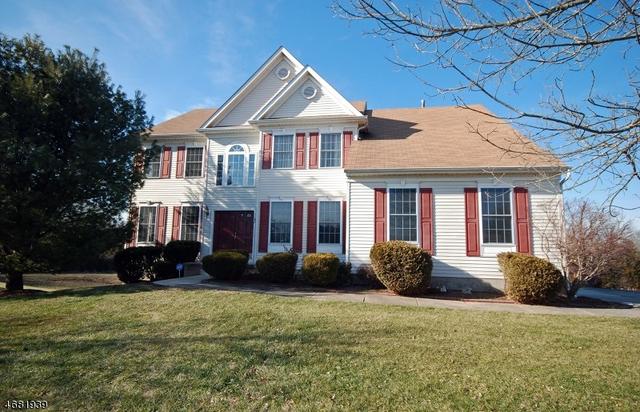 960 Schweitzer Pl