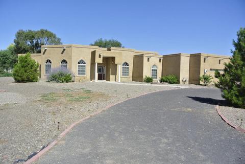27 Cielo Vista Rd
