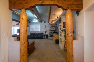 5 Crystal Gardens Ln