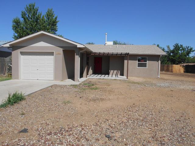 401 Little Wings Loop SW