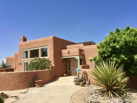 769 Sagebrush Dr