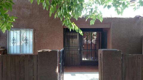 351 Dolores Dr NW