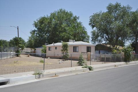 351 Dolores Dr NW
