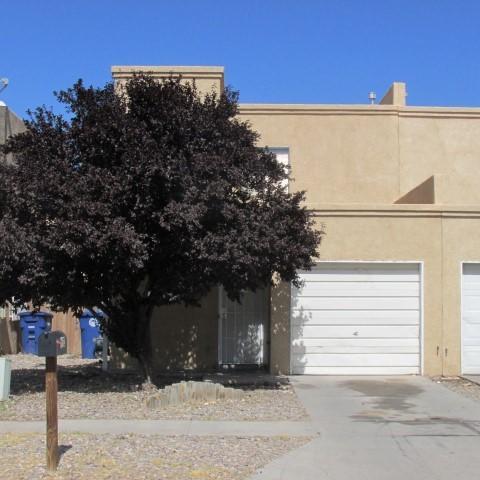 351 Dolores Dr NW