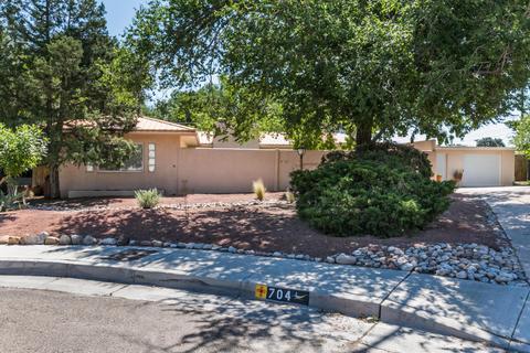 3335 Monte Vista Blvd NE
