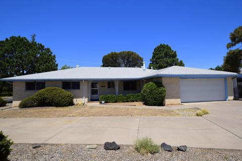 4705 Norma Dr NE