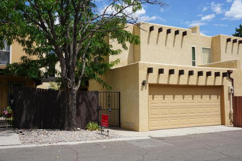4705 Norma Dr NE