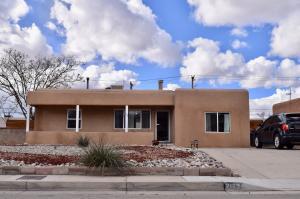 2928 Cutler NE