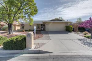 6029 Placer Dr NE